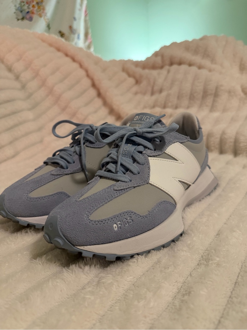 Figs Women's Sneakers in Light Blue and White